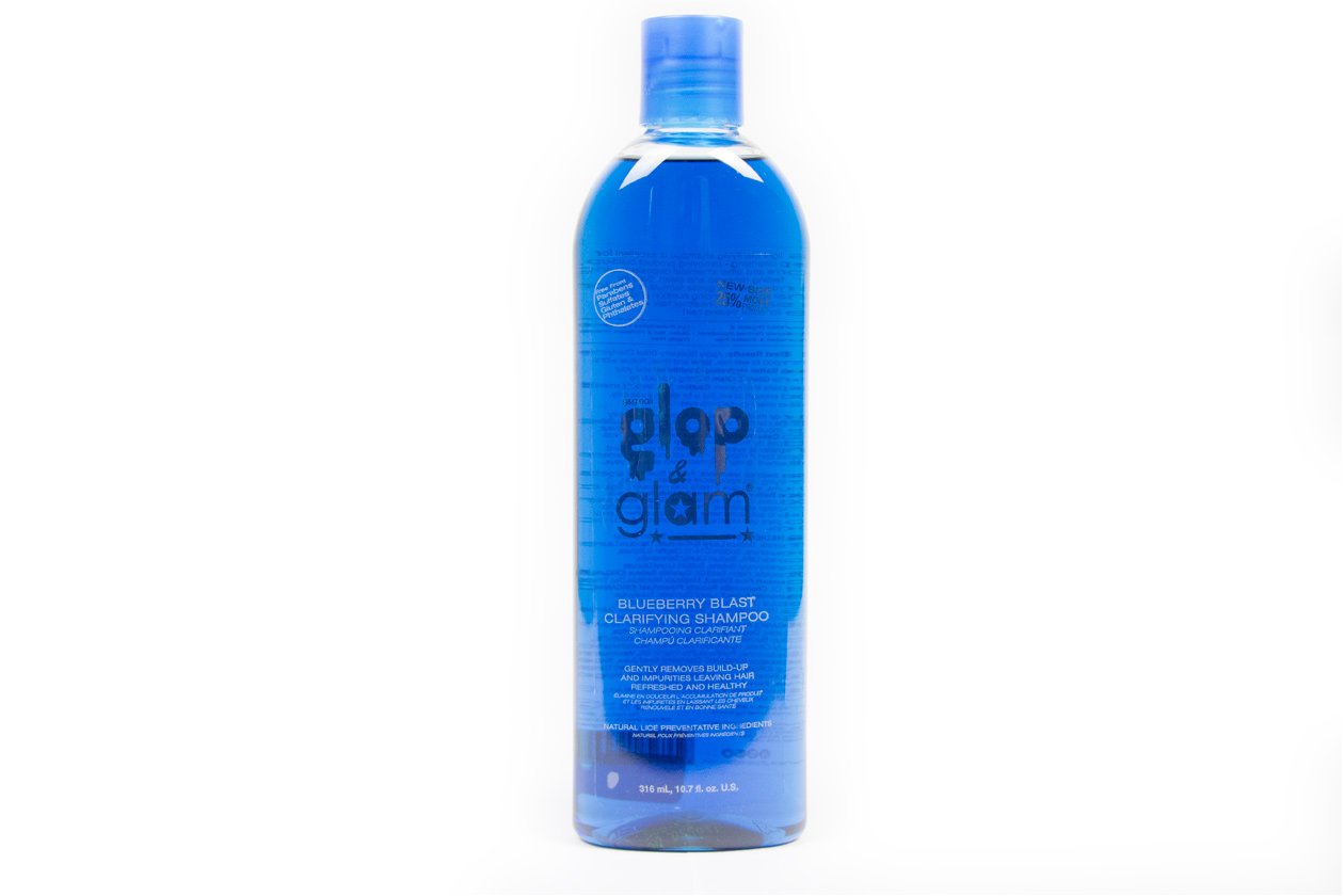 Excellent for swimmers! Clarifying shampoo with a great blueberry smell!